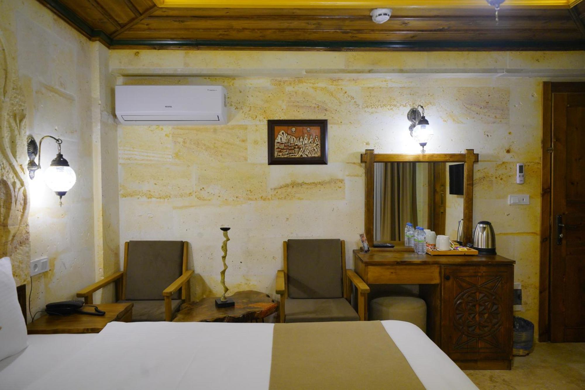 Enjoy Stone Hotel Гореме Экстерьер фото