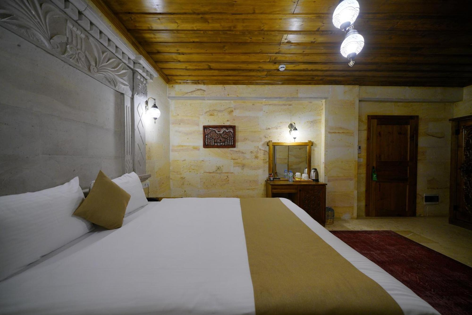 Enjoy Stone Hotel Гореме Экстерьер фото