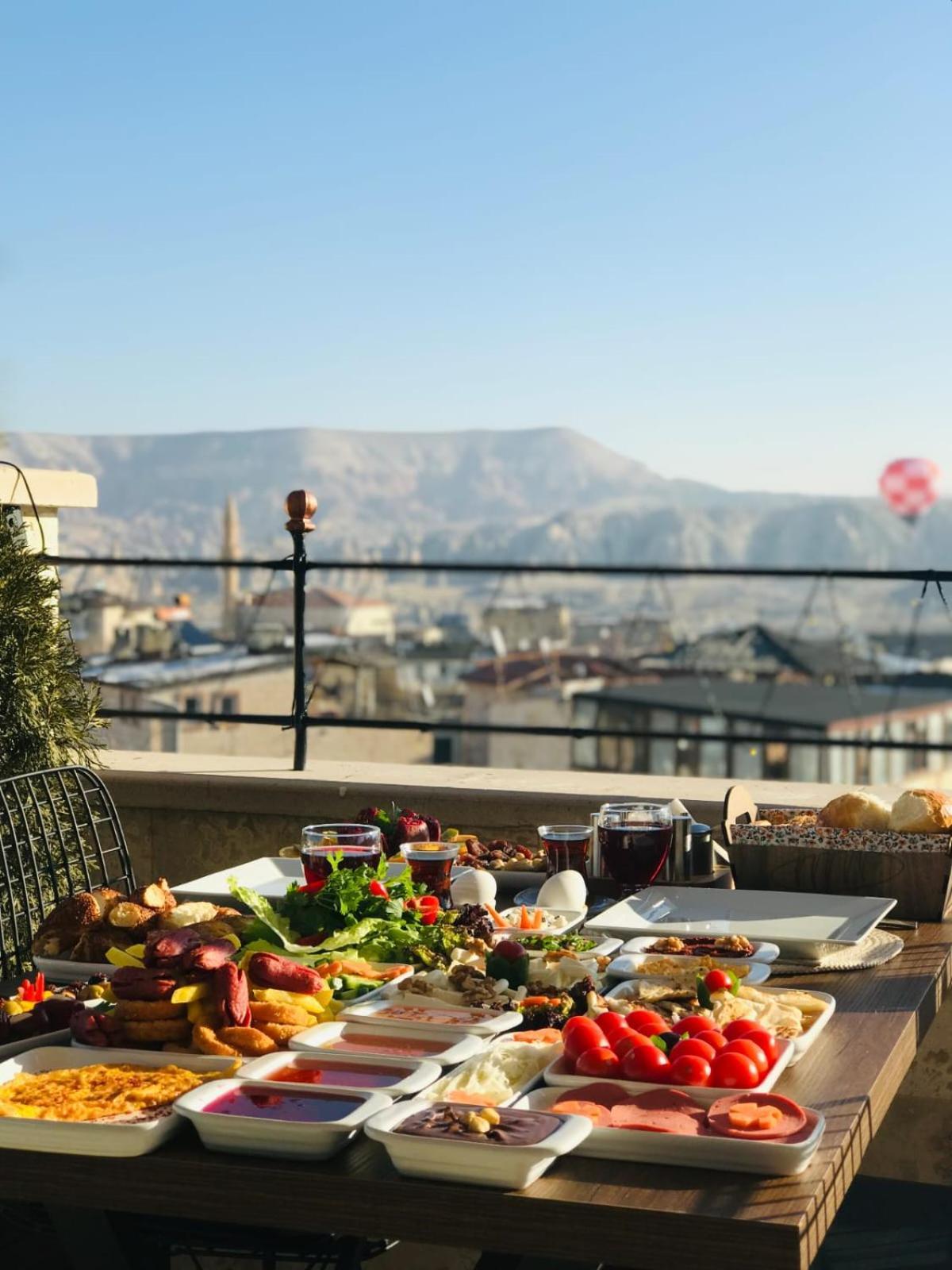 Enjoy Stone Hotel Гореме Экстерьер фото